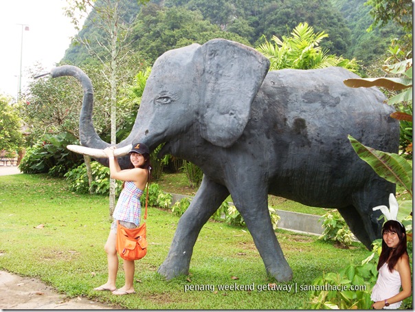 Elephant statue