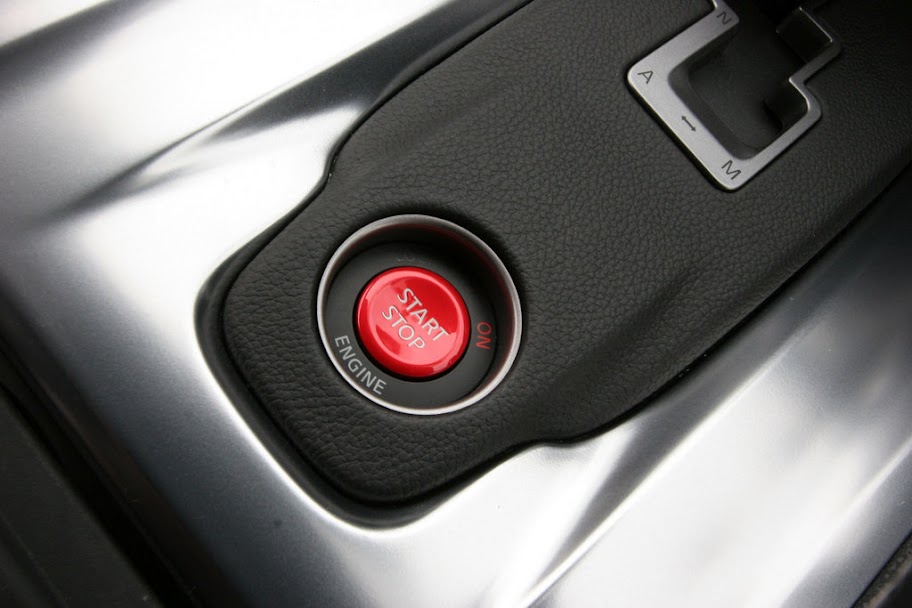 Modern Hight Class for Nissan GT-R 2009