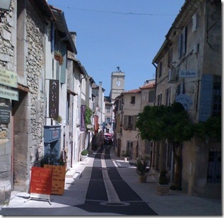 Orange signs in St. Remy