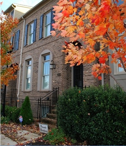 [Front Door[4].jpg]