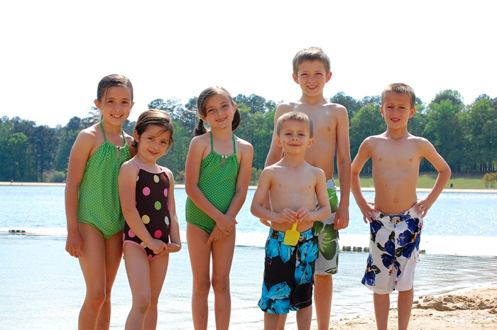 [kids (2) copy[2].jpg]