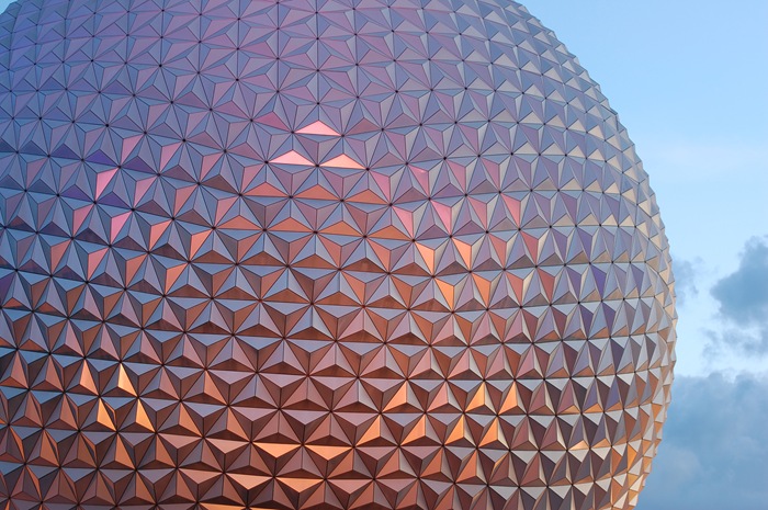 [epcot close up[2].jpg]