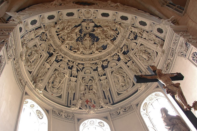 1 cathedral ceiling