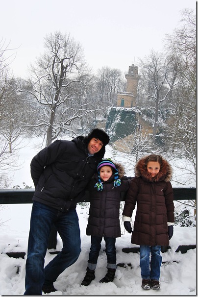 Palace Chris with girls