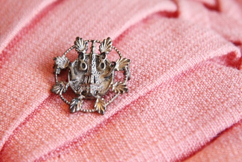 broche broche