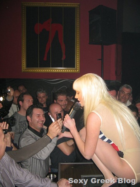 [197060_203561926328597_1000002437441[1].jpg]