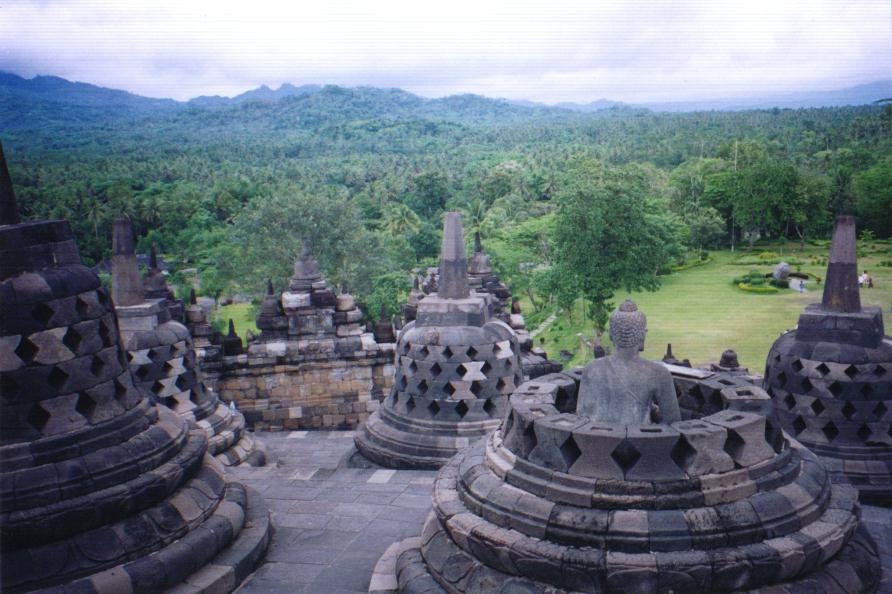 [indonesia_yogyakarta_borobudur2[3].jpg]