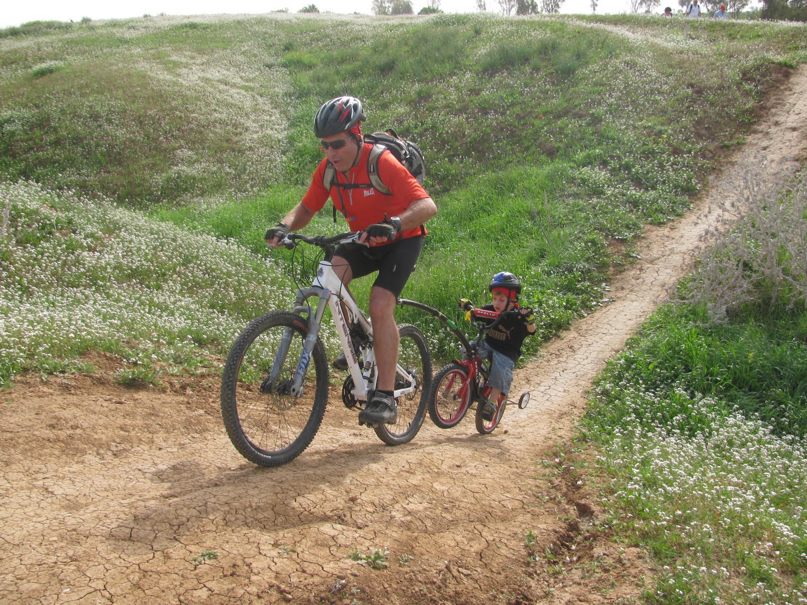 בלוג טיולי משפחות (ברגל ובאופניים): טיול אופניים בבארי