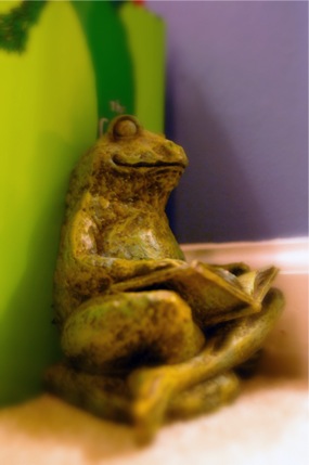 frog_cole-2010-12-13-18-45.jpg