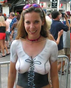 [sexy_body_painting_topless[3].png]