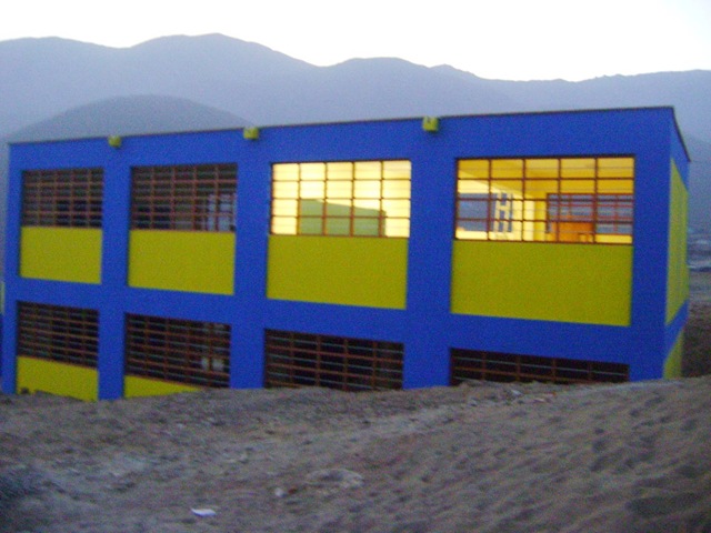 [pabellón construido por el GRL en la I.E. ANTENOR ORREGO DE SAN ANTONIO - HUAROCHIRÍ 2[4].jpg]