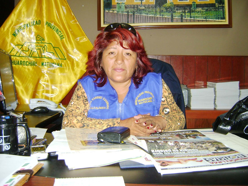 [alcaldesa de matucana rosa vásquez[4].jpg]