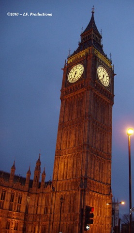 [Solo_travel_women_London_Big_Ben13.jpg]