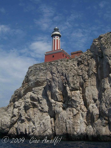 [CiaoAmalfiCoastBlogCapriFaro18.jpg]