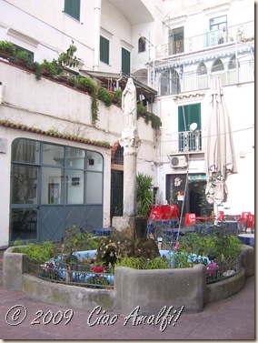 Ciao Amalfi Coast Blog Fountain Presepe 7
