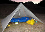 GoLite Adrenaline 3+ Seasons Mummy in den Dolomiten nach einer kalten Nacht mit -12°C GoLite Adrenaline 3+ Seasons Mummy in den Dolomiten nach einer kalten Nacht mit -12°C