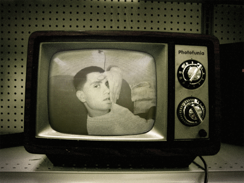[ppYeRd_xuMbCyGClEDTHVA[3].gif]