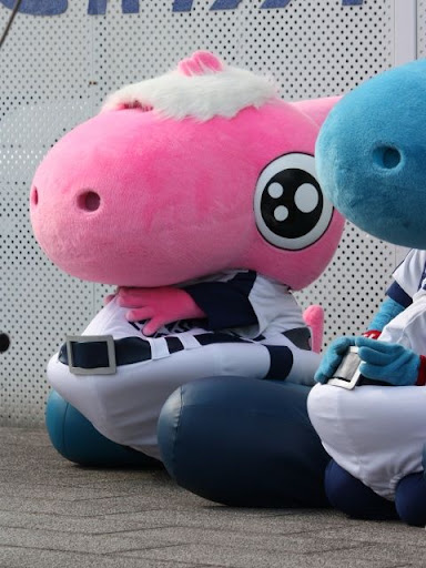 おすわりパオロン