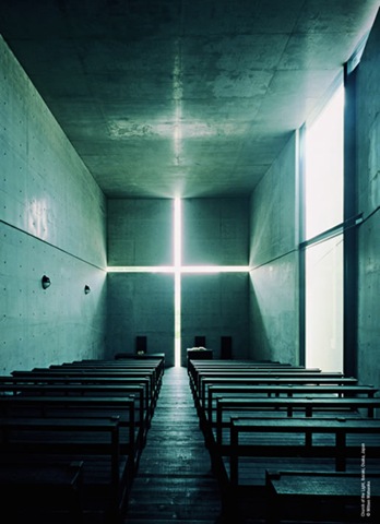 [iglesia-de-la-luz-osaka-87_89_web[4].jpg]