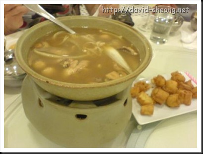 Pudu Purple Cane Tea Restaurant - 鸡骨茶