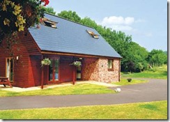 Stunning Lodge and Log Cabin Accommodation