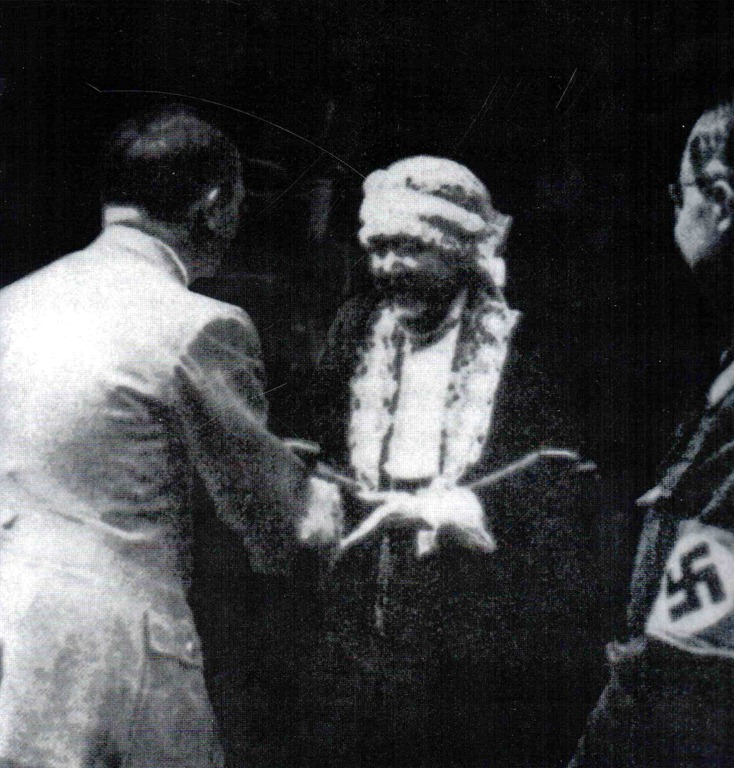 [Hitler y Elizabeth Nietzsche - Weimar 1933[26].jpg]