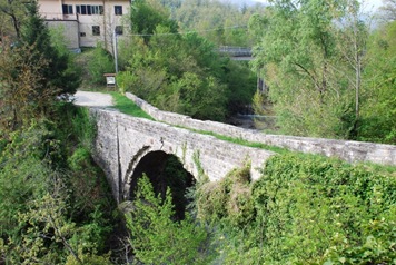 ponte medievale ponte medievale