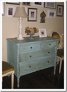 After aqua dresser