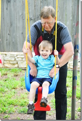 easter 2010 noah dad swing