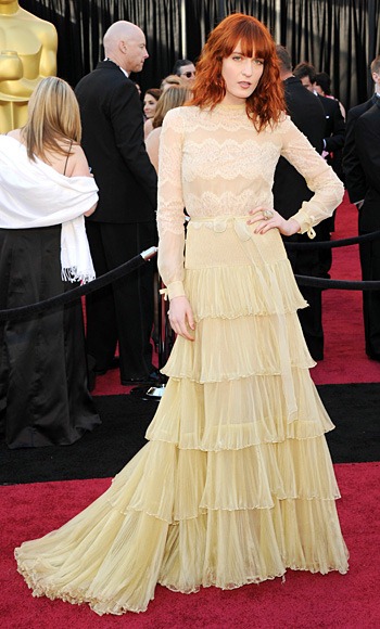 [022711-florence-welch-350 valentino[7].jpg]