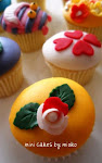 custom made cupcakes - Alice in Wonderland theme