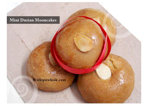 Mini Durian Mooncakes Mini Durian Mooncakes