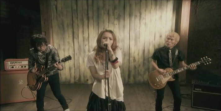 Fly Away: Outro Fly Away: Outro