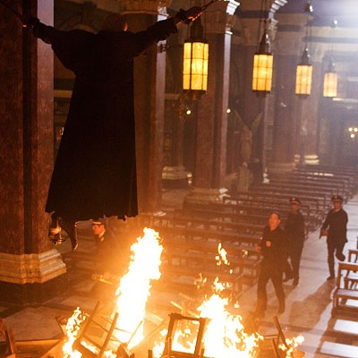 [angels_demons_firepit[2].jpg]