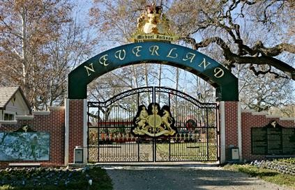 [neverland 1[2].jpg]