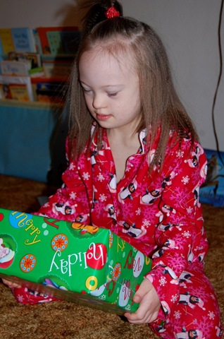 [ali94.10months18[2].jpg]