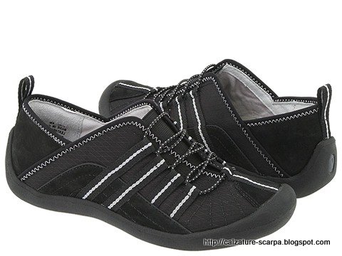 Calzature scarpa:calzature-20906463