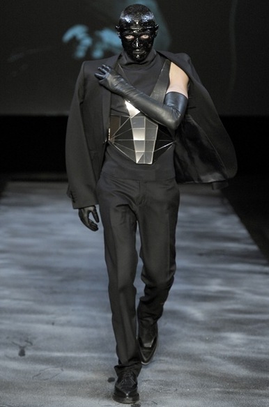 [Thierry Mugler - gilet lorica di cristallo[4].jpg]