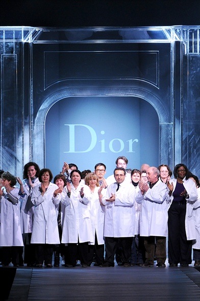 [Dior---staff3.jpg]