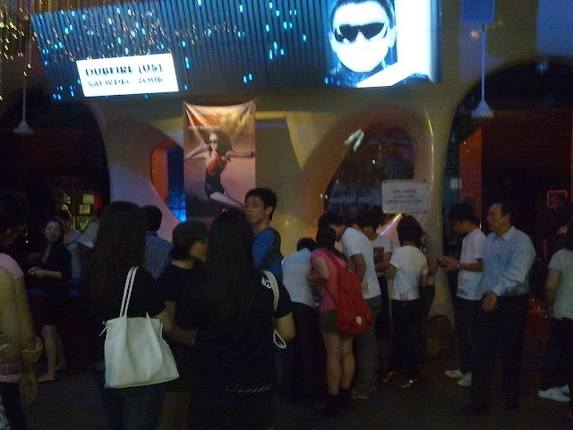 Crowd Queuing Up To Enter Velvet Underground