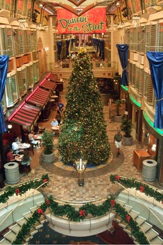 [b2009_1205AtSea0001[4].jpg]