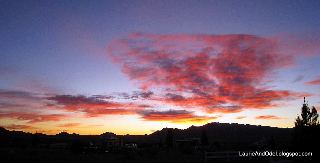 [Beautiful morning in Rodeo NM[3].jpg]