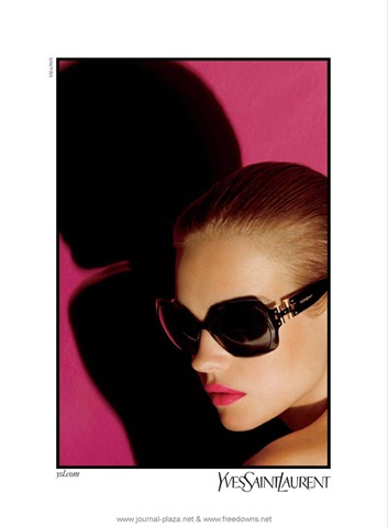 [Elle 2010-04 US_Page_075[3].jpg]