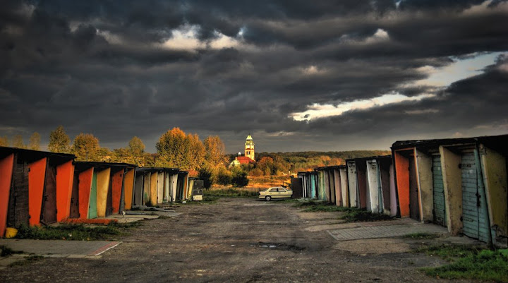 garaze_1_2_tonemapped.jpg