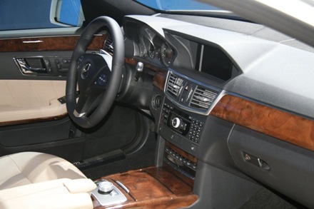 Mercedes-Benz showed wagon E350 4Matic Wagon 3