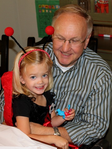 [Grandpa9252010112331AM4.jpg]