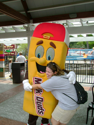 [http://lh3.ggpht.com/_3Ek5zeuUMA8/Rr5puuQCrnI/AAAAAAAAACs/KwWmvBUsW0Q/DSC00666.jpg]