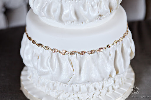  Simple Elegant White wedding Cake