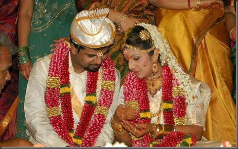 5rambha indran wedding stills