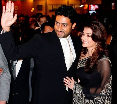 [Aish_Abhi_Iifa_Koolstarz.blogspot.com (6)[3].jpg]